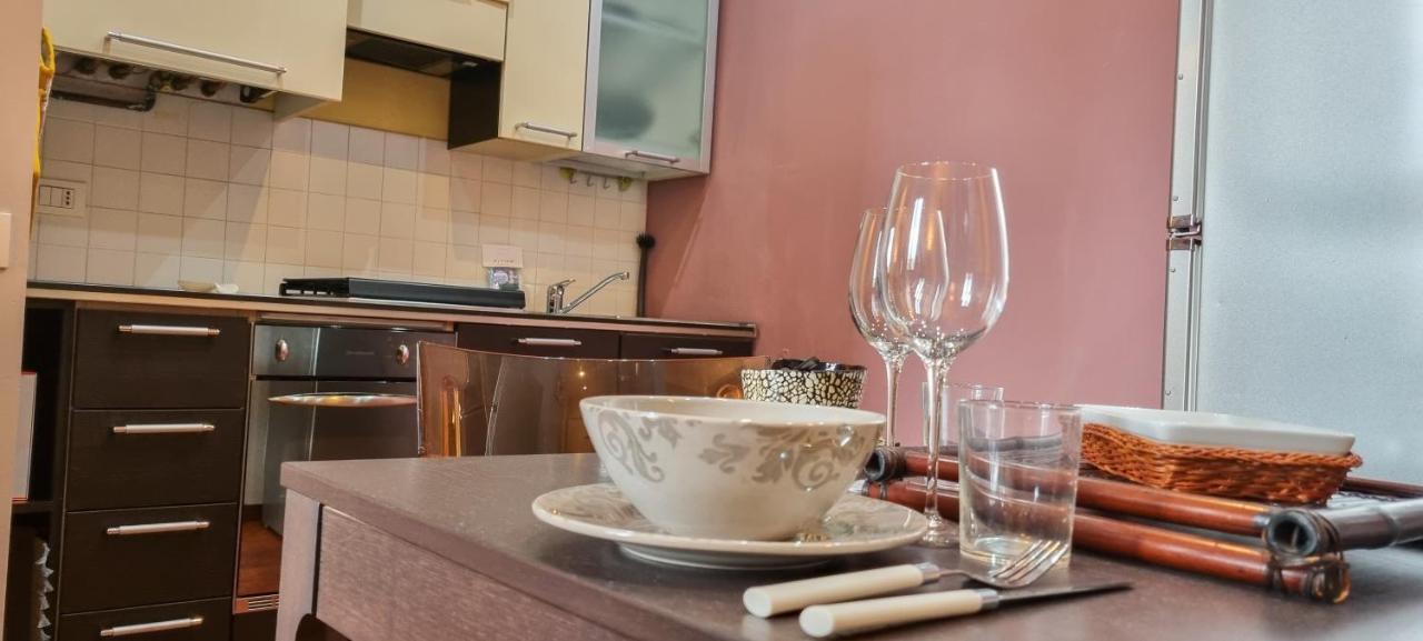 Appartamento Altido Trendy 1-Bed Flat, Easy Access To Centre Milano Esterno foto